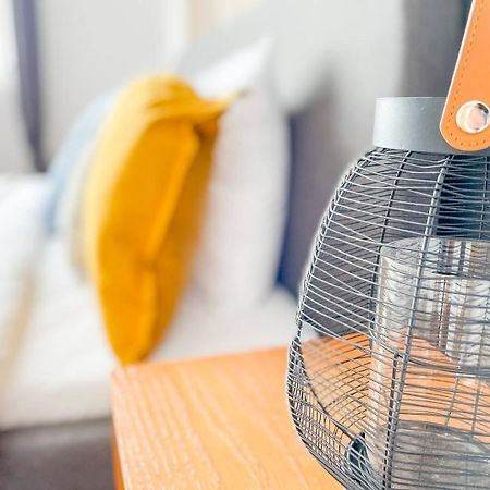 Super Fresh! 3Bdr Apartment In Sofia Center'S Artistic Area Ngoại thất bức ảnh