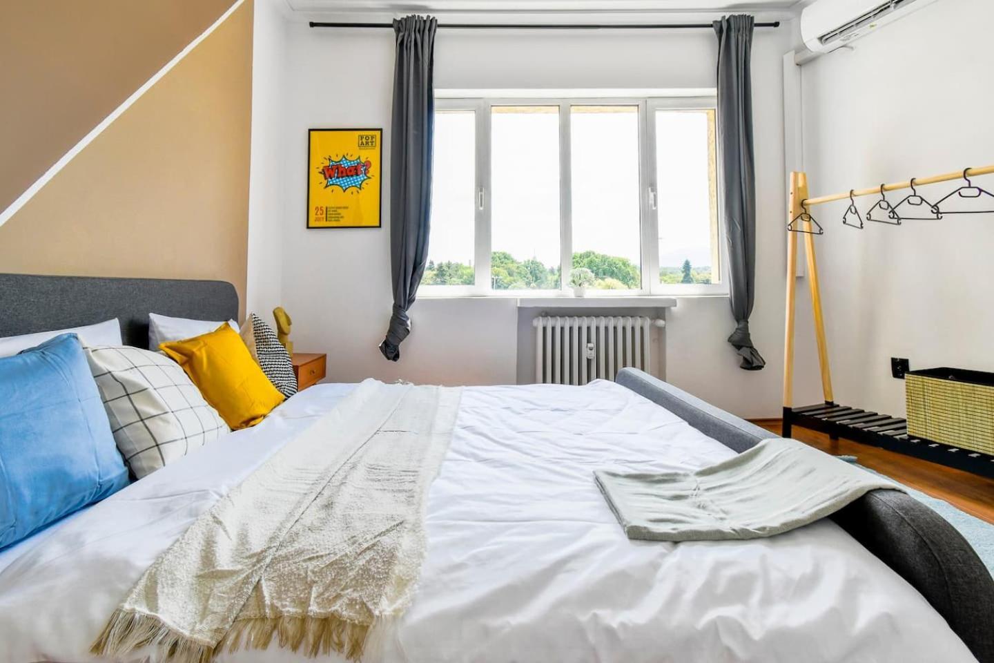 Super Fresh! 3Bdr Apartment In Sofia Center'S Artistic Area Ngoại thất bức ảnh